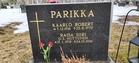 Ruusut vietiin mm. Kaarlo Parikan haudalle. Parikka oli sekä perustajajäsen että seuran ensimmäinen puheenjohtaja.